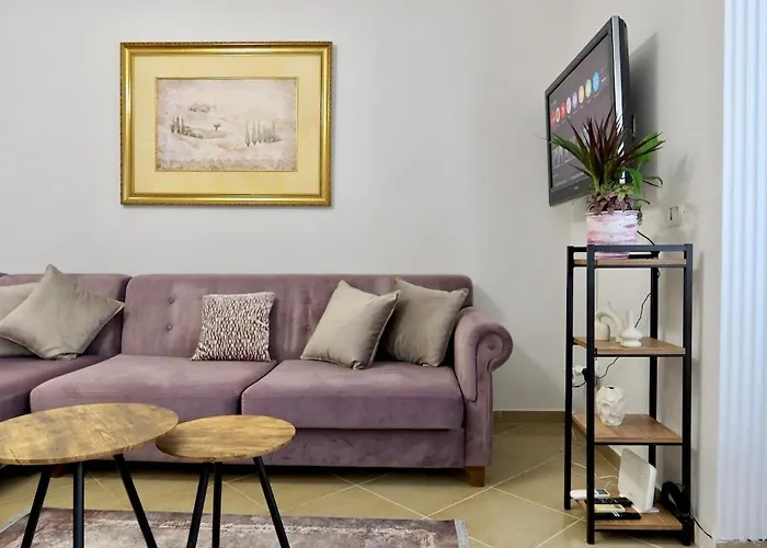 Appartement 2br In Tiranas Trendiest Neighborhood Tirana